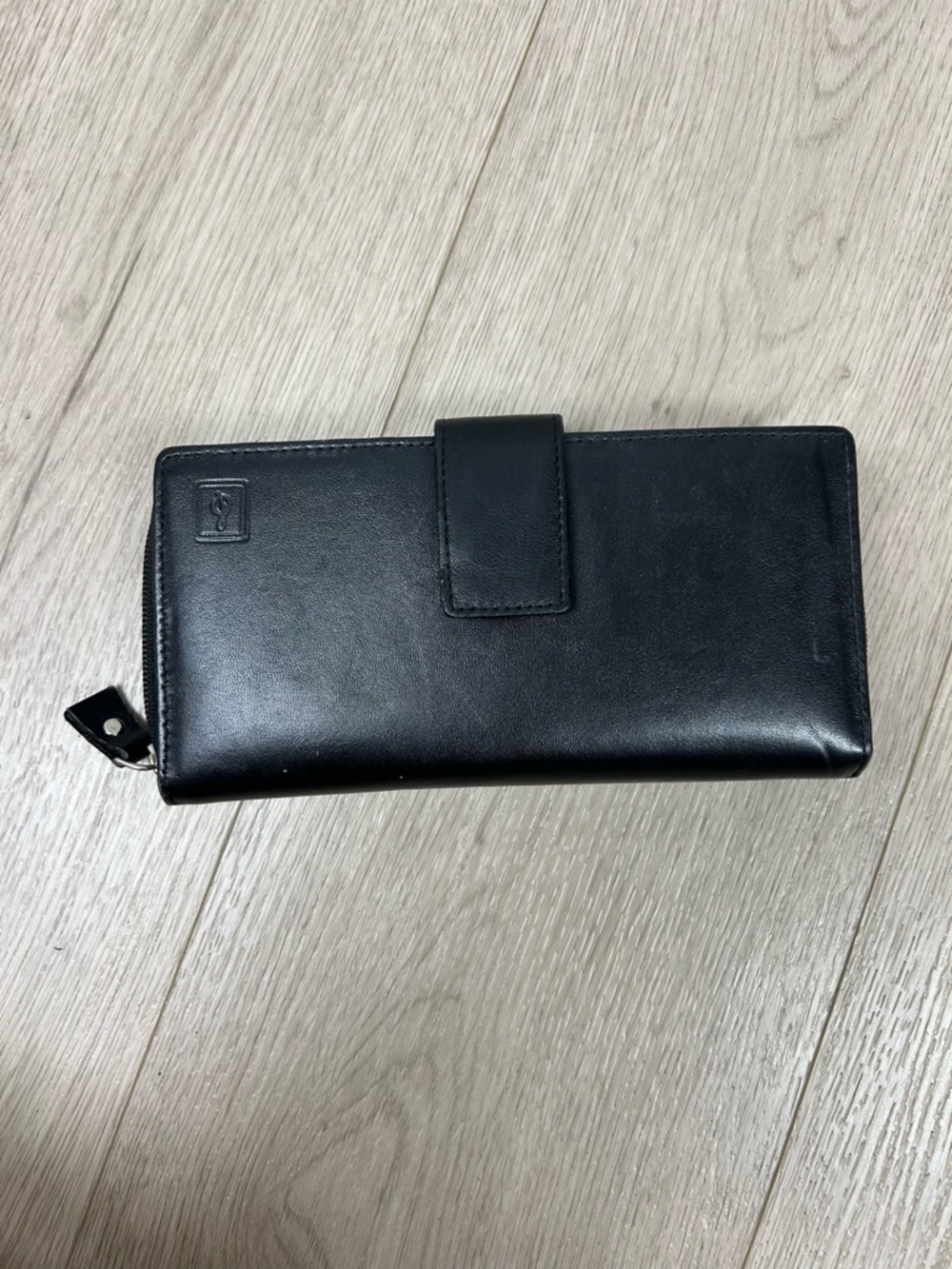 Women’s Black Wallet with Multiple Card‎ Slots